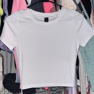 brand new white crop